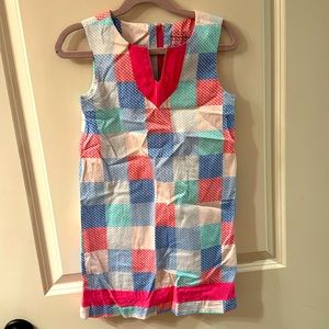 Vineyard vines; girls dress; size 6 and size 7; 100% cotton; zipper back